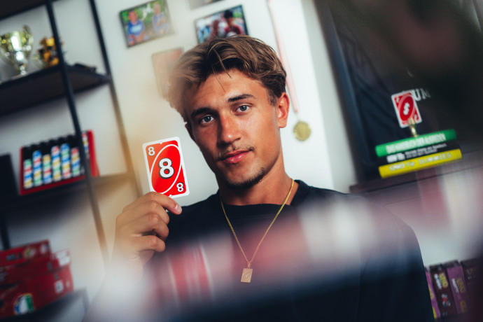 tom-bischof-uno.jpg